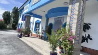 Muxinju Homestay (Yining Airport)