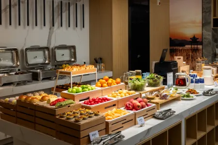 Atour Hotel (Zhejiang University Huajiachi) Отели рядом с достопримечательностью «Caozhuang Park»