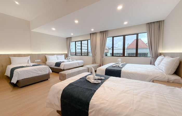 Resandau Stay Ipoh - Nearby Ipoh Town - Private Car Park and Lift - Whole Unit & Coliving
