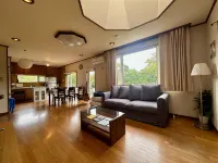 The Lobs Toya, Lakeview 3BR, huge garden BBQ - Villas