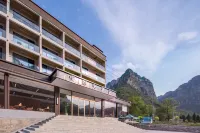 Slow Time Hotel