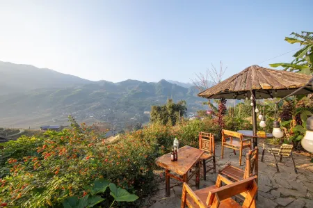 Hmong Sister House and Trekking