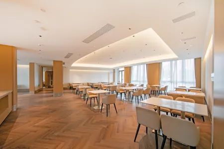 Healray Jinsha Seaview Hotel Отели рядом с достопримечательностью «Anqifeng Sceneic Area»