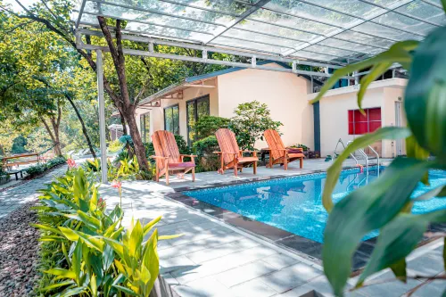 Trang An Freedom Hood Hotels in Truong Yen