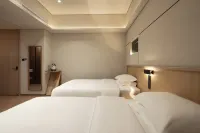 Jianshui • AmeilA Amela Hotel (Purple Pottery Street)