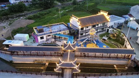 Bamboo Sea Resort Hotel