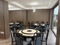 Hezhang Longyang Yueting Hotel - 2 stelle