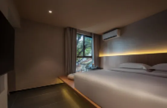 Manjian Homestay (Wuyi Square)