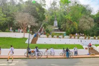 Cozy Inn Boutique Luangprabang Отели в г. 