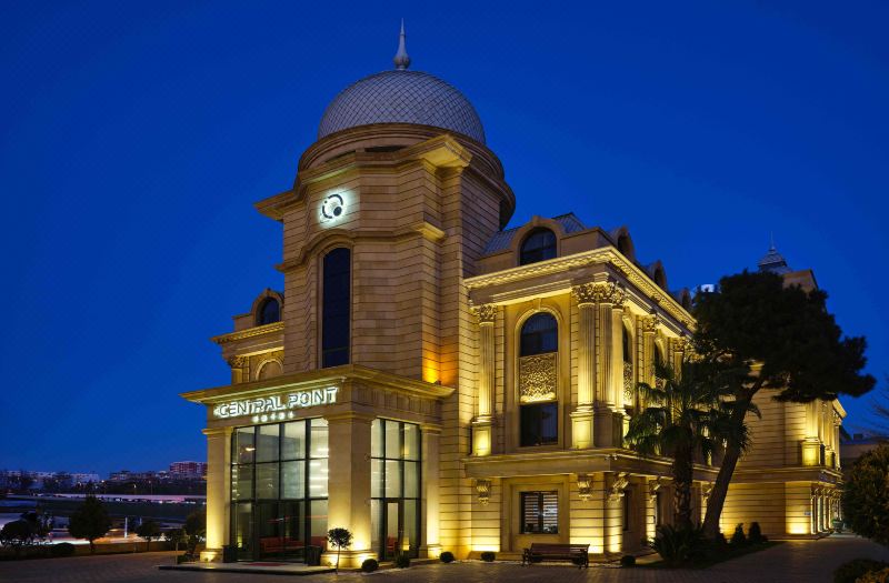 The Central Point Hotel Baku