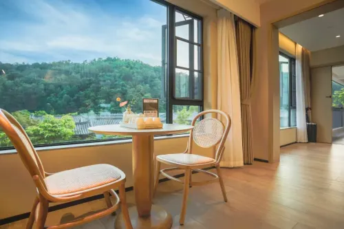 Hidden Waves Hot Spring Boutique Inn