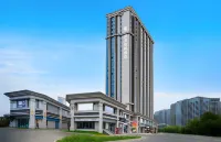 Elong Anjoy Hotel (Urumqi High-speed Railway Station)