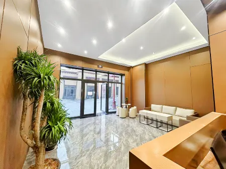 Plan Joy Oxygen-Enriched Hotel (Gangrenboqi Scenic Area Branch) Отели в г. Пулань