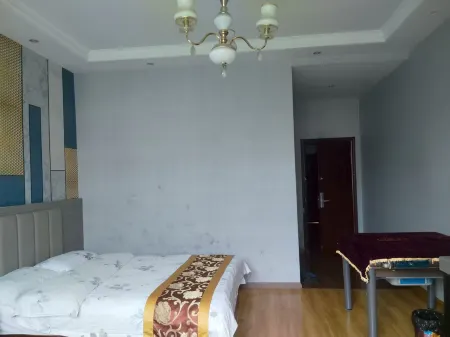 Tianzhu Golden Phoenix Hotel Отели рядом с достопримечательностью «Shizhu Qingtian»