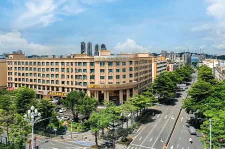 Vienna International Hotel (Shenzhen Longhua Dalang Commercial Center Branch)
