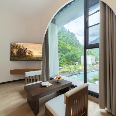 Feili private soup courtyard (Bipenggou scenic spot store)