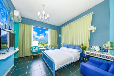 Jiuzhou Natural Themed Inn (Renhua Danxiashan Scenic Area) Отели рядом с достопримечательностью «Zhanglao Peak»