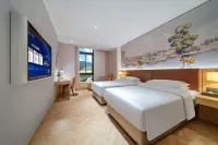 Vienna Hotel (ChongqingWushan Municipal Square) Hotels near The Goddess (Shennv) Peak