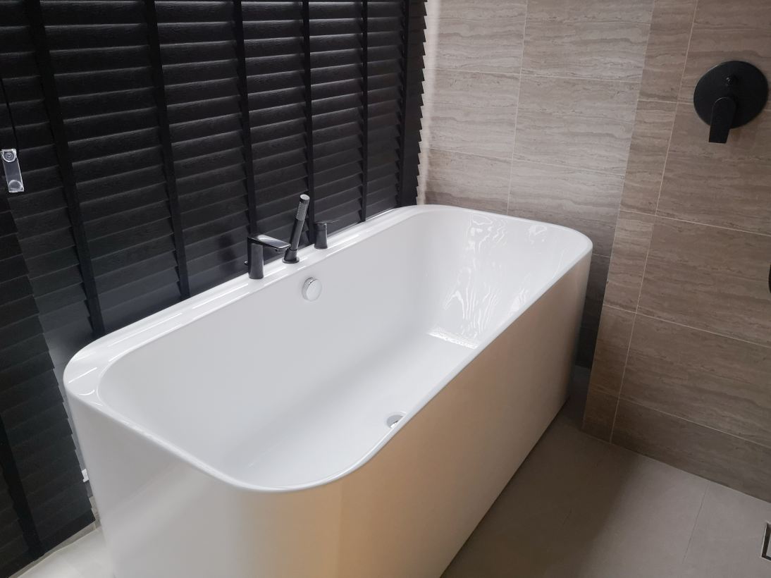 Deluxe 2-Bedroom With Bathtub