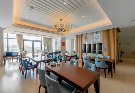 Kongshan Xinyu · Serene Valley Seascape Villa Resort Hotel (Zhujiajian Dongsha Scenic Area) Отели рядом с достопримечательностью «Tawan Golden Sand Beach»