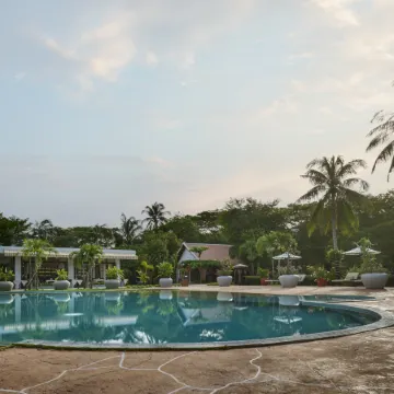 Samanea Beach Resort & Spa