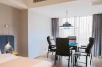 Lanou E-Sports Hotel