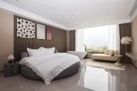 Zhaoqing Boruijin Grand Hotel