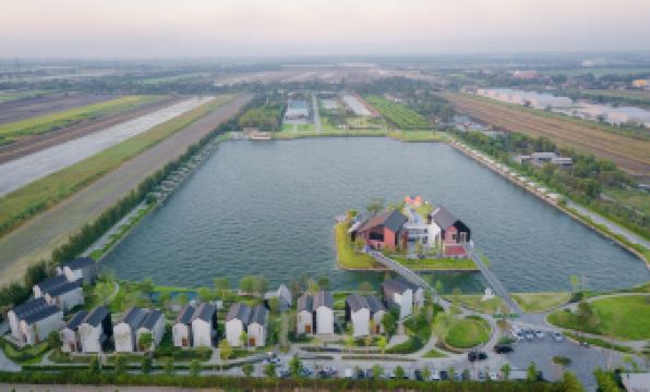 Saksiam Lakeside Resort Certificate
