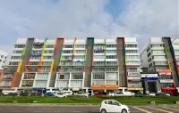 Stay in KK Studio Room near Airport and Tg Aru Beach - Пляж