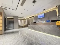 Hejin Jinyuan Light Luxury Hotel