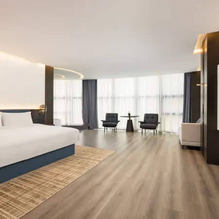 Fuyang Taihe Meilun Hotel
