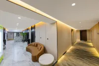 Huancheng · Cloud E-sports Movie Homestay (Yuhua Wanda Plaza) - 民泊