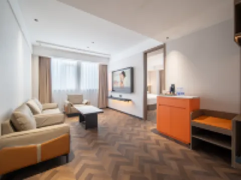 Yizhi Hotel (Jining High-tech Zone Jinchen International Building Branch)