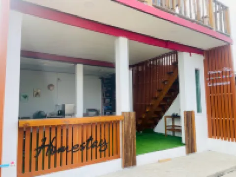 ระเบียงพานโฮมสเตย์ ที่พักเกาะลิบง RabeangPhan Homestay Libong โรงแรมในอำเภอ กันตัง