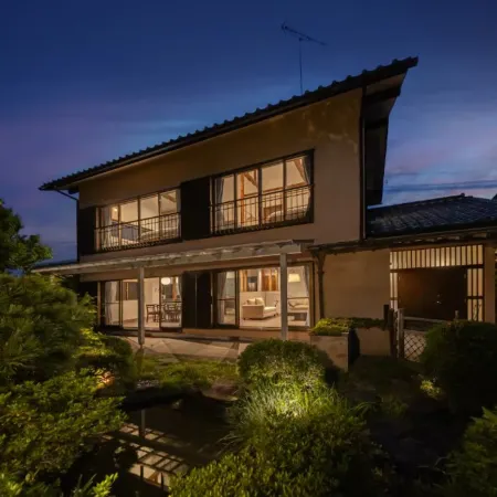 Kamakura Tobari Отели рядом с достопримечательностью «Пляж Дзуси»