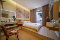 Xinghe Hotel (Jianshui Ancient Town) - Bãi đậu xe