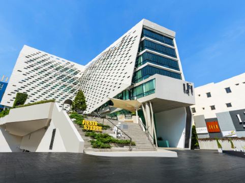 โรงแรม ฦทธิ์ กรุงเทพ