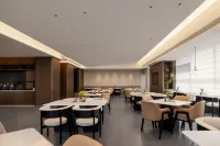 Atour Hotel Taiyuan Juranzhijia Yingze Street