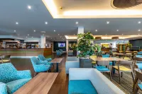 Holiday Inn Express LONDON - HEATHROW T5 by IHG - Aamiainen