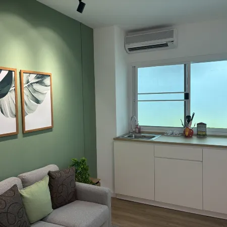 42 SQM Furnished Quiet Residential Cat Friendly