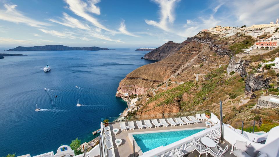 Athina Luxury Suites