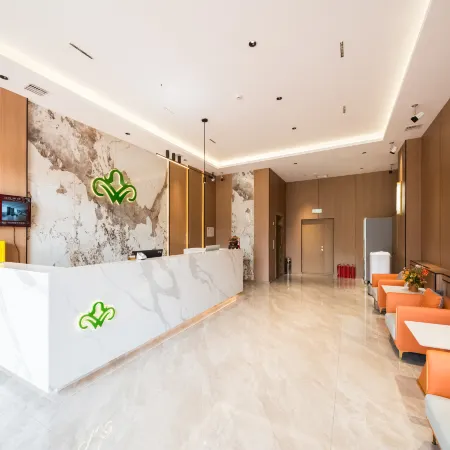 Weige Hotel (Daqing East Station Xingyao Tiandi Life Center)