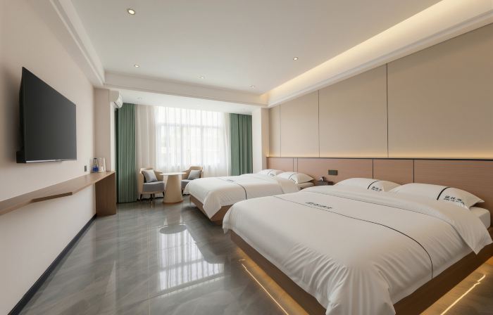 Luoping Zhangyue Express Hotel
