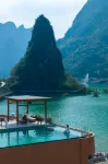 The love of the mountains and rivers of Haokun Lake