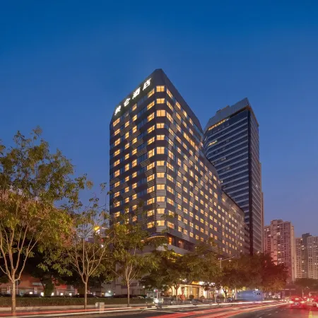 Shenzhen Luohu Dongmen Mixc Madison Hotel Отели рядом с достопримечательностью «Торговый центр МиксС»