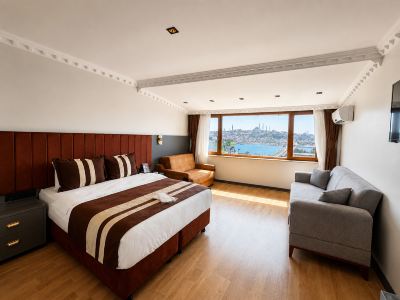 The PeraPort Hotel
