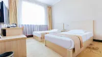 Yuzhong Longshan Hotel (New World Shopping Mall) - 2-Star