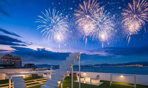 Dali Beautify Crown Seaview Resort