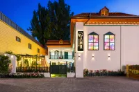 Bajianli Homestay (Yining Airport Liuxing Street)