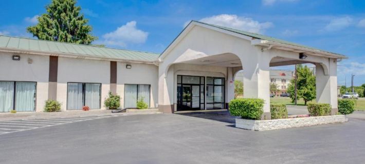Travel Inn Lebanon Nashville Near I-40 Hotels in Wilson County